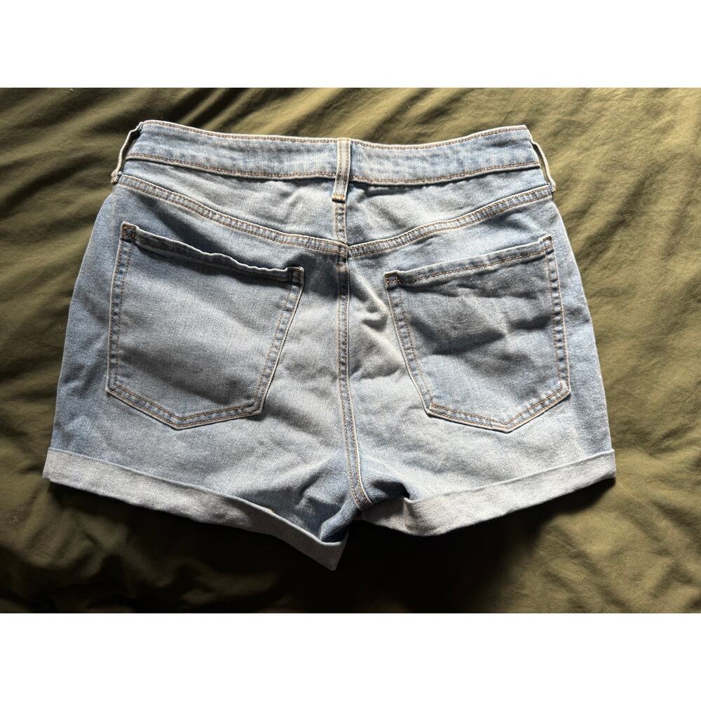 HIGH RISE BLUE OLD NAVY SHORTS SIZE 12 - Picture 5 of 7